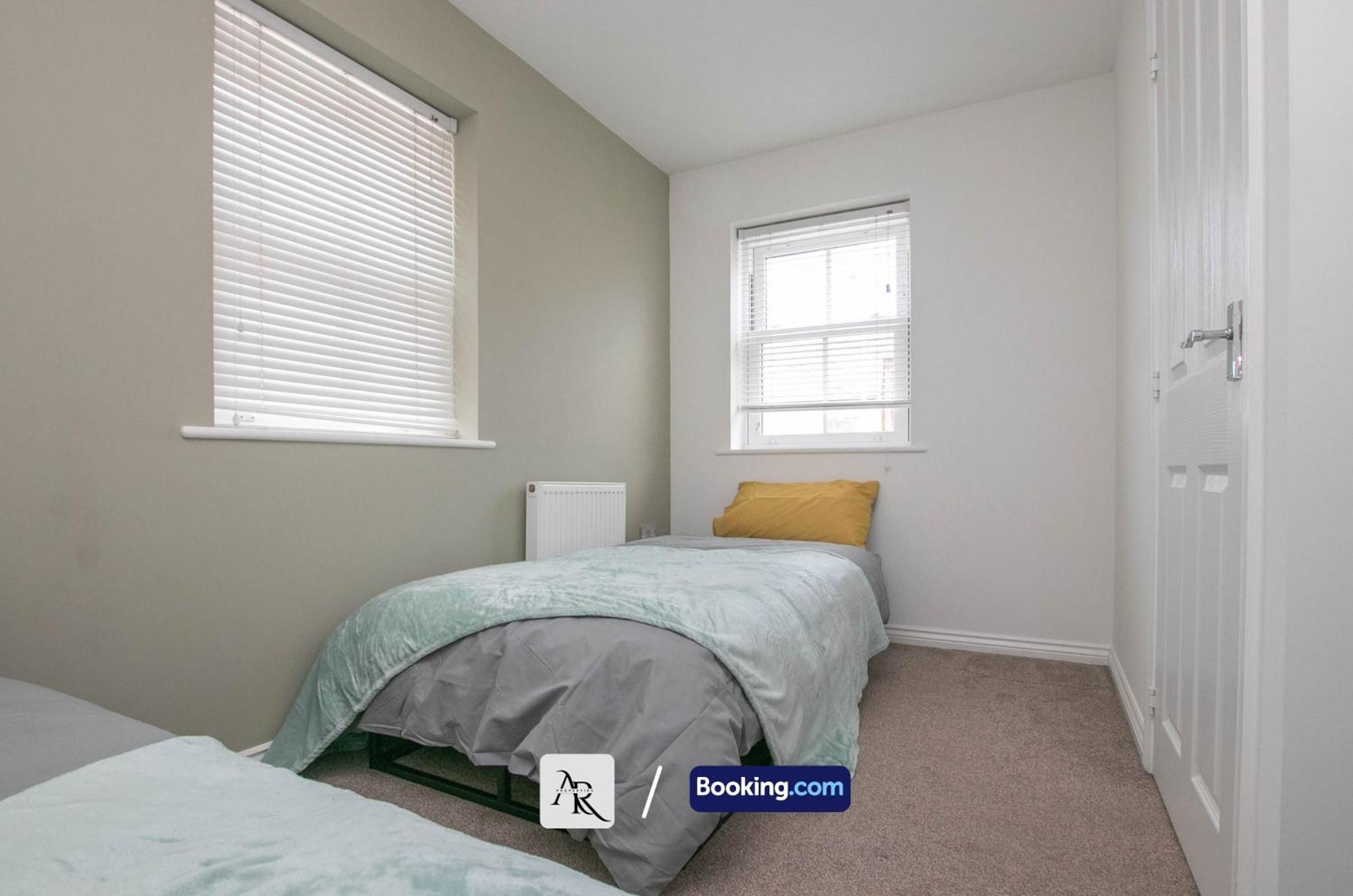 Cozy House By Ar Properties Short Lets & Serviced Accommodation Colchester Zewnętrze zdjęcie